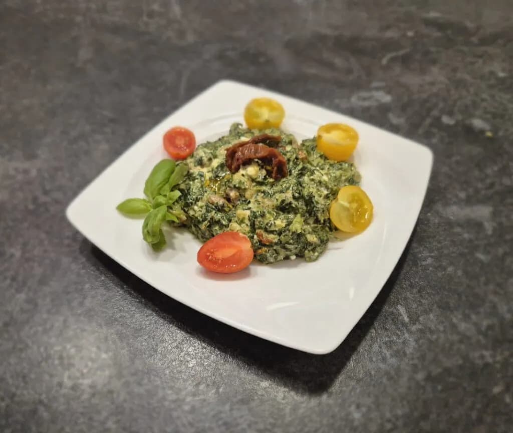 Jak przyrządzić szpinak dietetycznie - zdrowe przepisy na każdy dzień