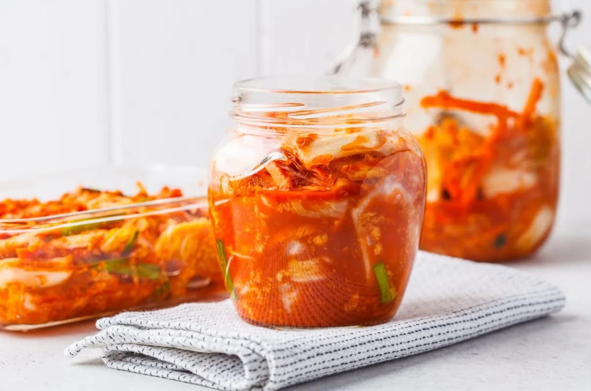 Co to jest kimchi? Poznaj sekrety tej zdrowej potrawy z Korei