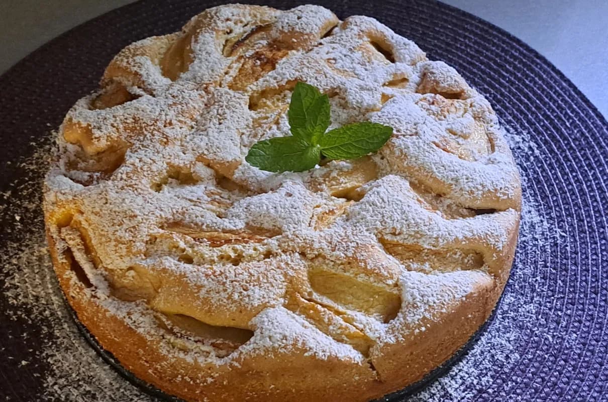 Prosty przepis na ciasto olejowe z jabłkami, które zachwyca smakiem